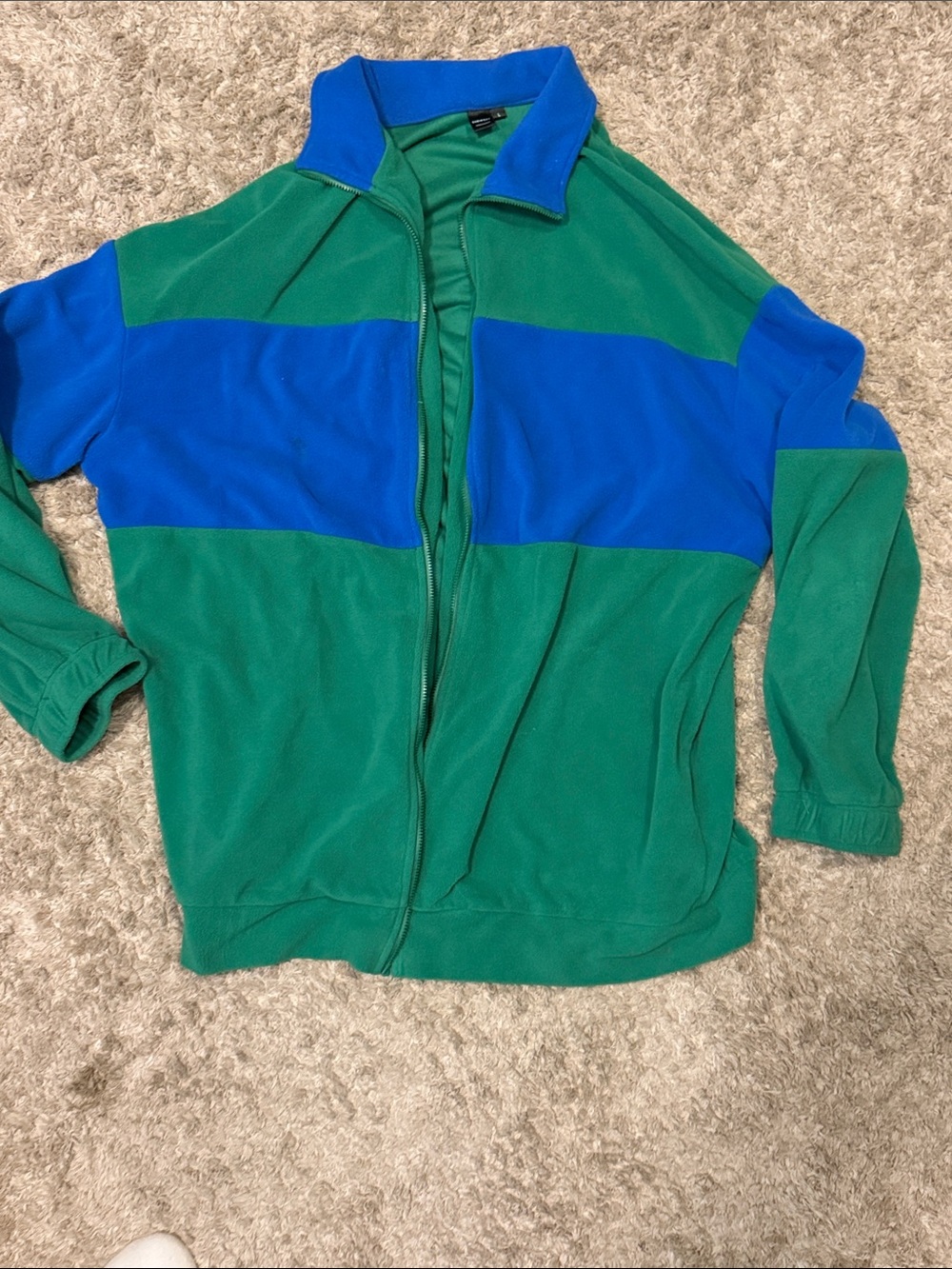 Men's Green and Blue Zip-Up Fleece Jacket; size Large